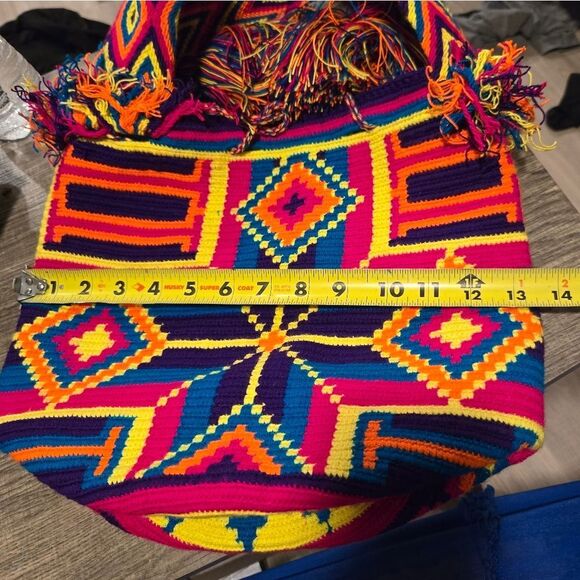 Wayuu Handmade Bucket Bag Vibrant Colors Drawstring - Picture 5 of 11
